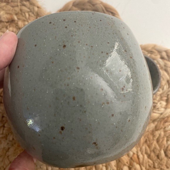 Garnet Hill Coffee Tea Mug Made of Stoneware Pottery Holds 16+ Ounces (Two Mugs) - Picture 7 of 10